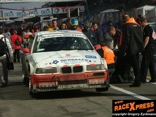 Broodcooren/De Coster : 2e TB en 3e in Divisie Touring